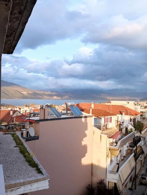 Διαμέρισμα Τριών Υπνοδωμάτιων. Янина Экстерьер фото